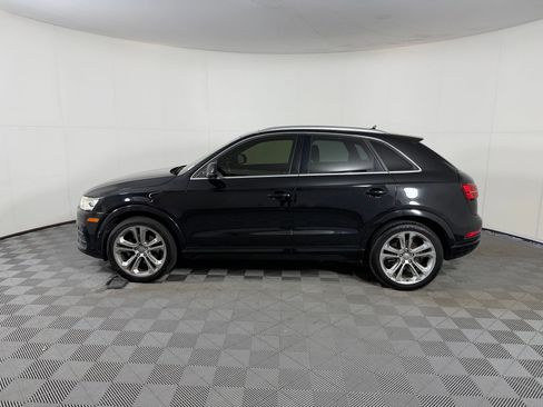 Used 2016 Audi Q3 2.0T Premium Plus w/ Technology Package image 2