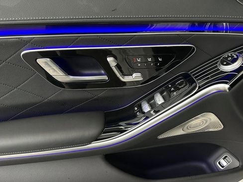 Certified 2024 Mercedes-Benz S 580e 4MATIC Sedan image 25