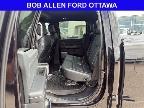 Used 2025 Ford F150 Lariat w/ Equipment Group 501A Mid AWD/4WD image 10