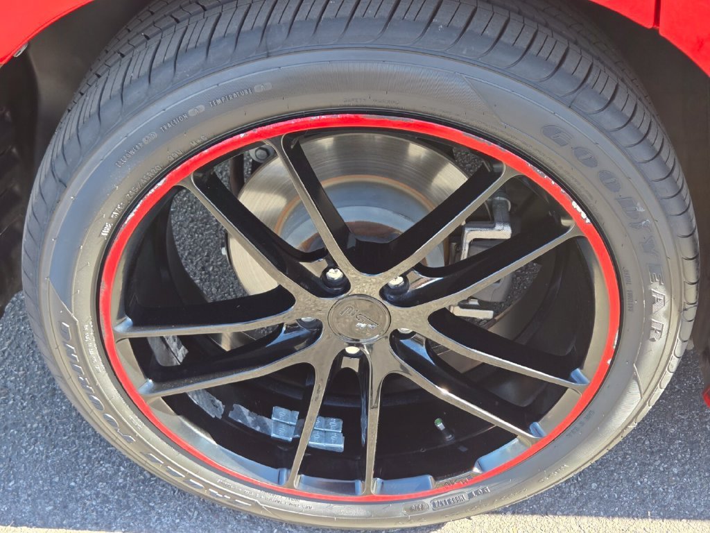 Used 2015 Dodge Charger SXT w/ Plus Group RWD image 10