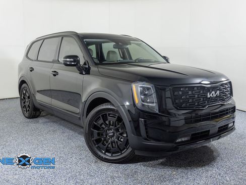Used 2022 Kia Telluride SX w/ SX Prestige Package AWD/4WD image 1