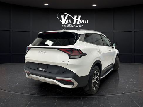Used 2023 Kia Sportage EX AWD/4WD image 7
