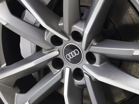 Used 2021 Audi A7 e Premium Plus w/ Black Optic Package image 16