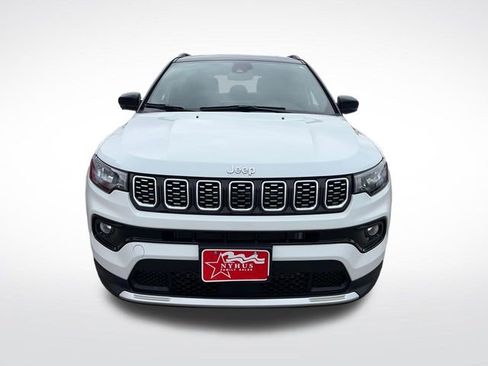 Used 2025 Jeep Compass Limited AWD/4WD image 2