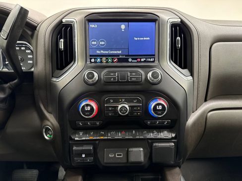 Used 2023 GMC Sierra 2500 Denali w/ Denali Ultimate Package AWD/4WD image 31