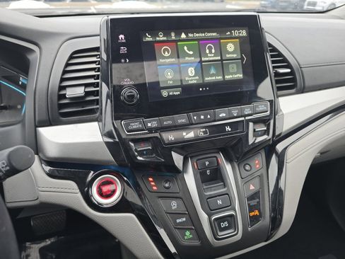 Certified 2023 Honda Odyssey Touring image 31