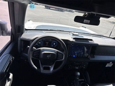 New 2025 Ford Bronco Badlands w/ Sasquatch Package image 13