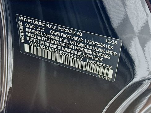 Used 2017 Porsche 718 Cayman S RWD image 30