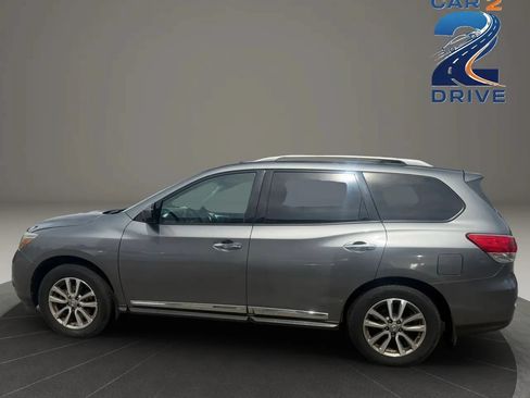 Used 2015 Nissan Pathfinder SL w/ SL Premium Package FWD image 9