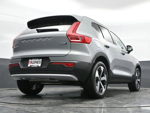 New 2025 Volvo XC40 B5 Core w/ Protection Package Premier image 40