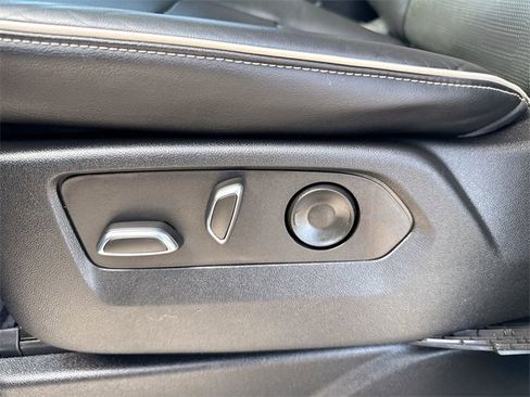 Used 2023 Cadillac Escalade Sport image 18