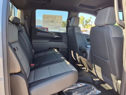 New 2025 Chevrolet Silverado 1500 ZR2 w/ Technology Package image 35