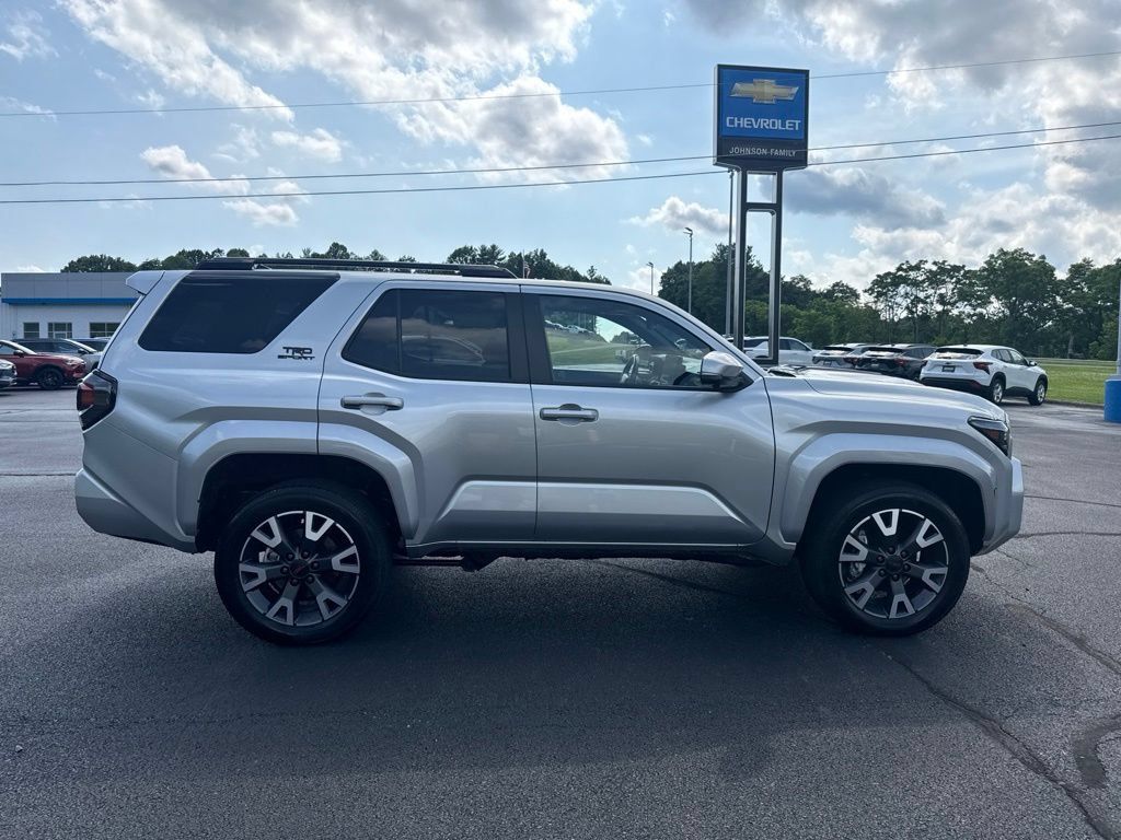 Used 2025 Toyota 4Runner TRD Sport Premium AWD/4WD image 11