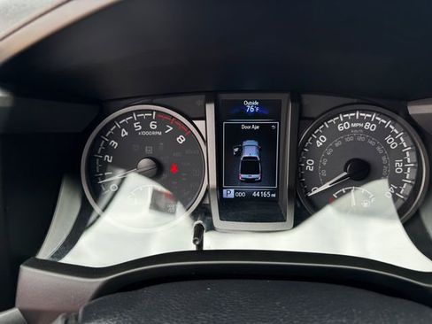 Used 2022 Toyota Tacoma 4x4 Double Cab image 31