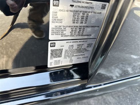 Used 2025 GMC Sierra 1500 Elevation image 32