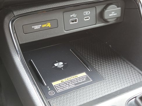 Used 2024 Honda CR-V Sport Touring image 10