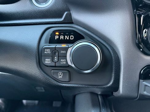 New 2026 RAM 1500 Big Horn AWD/4WD image 9