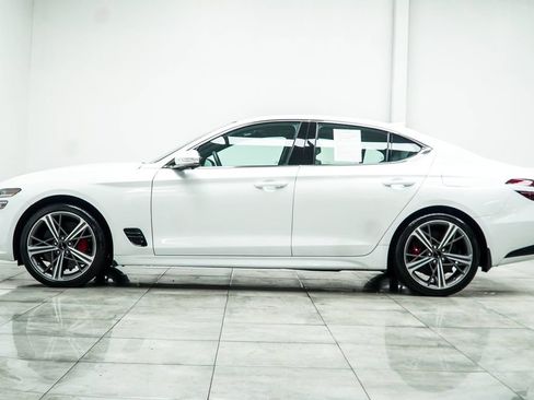 Used 2025 Genesis G70 3.3T Advanced w/ Sport Prestige Package AWD/4WD image 9
