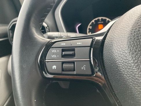 Used 2025 Honda Pilot Touring image 16