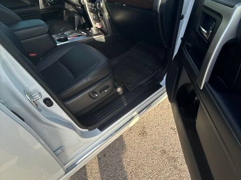 Used 2024 Toyota 4Runner Limited AWD/4WD image 6
