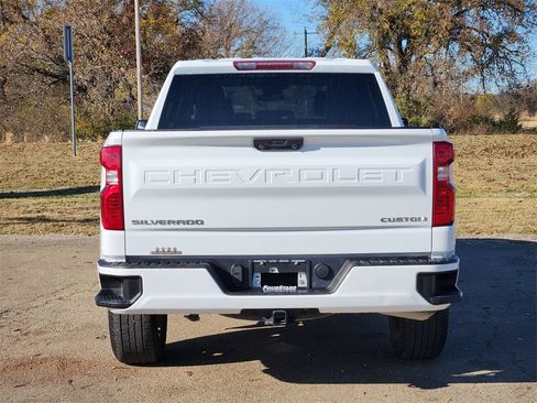Used 2024 Chevrolet Silverado 1500 Custom image 6