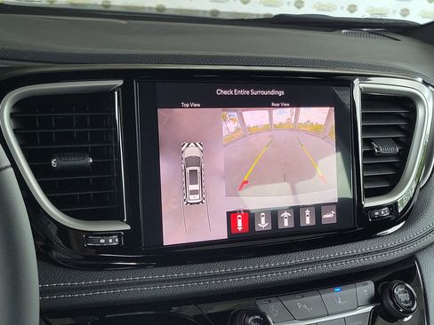 New 2026 Chrysler Pacifica Select FWD image 27