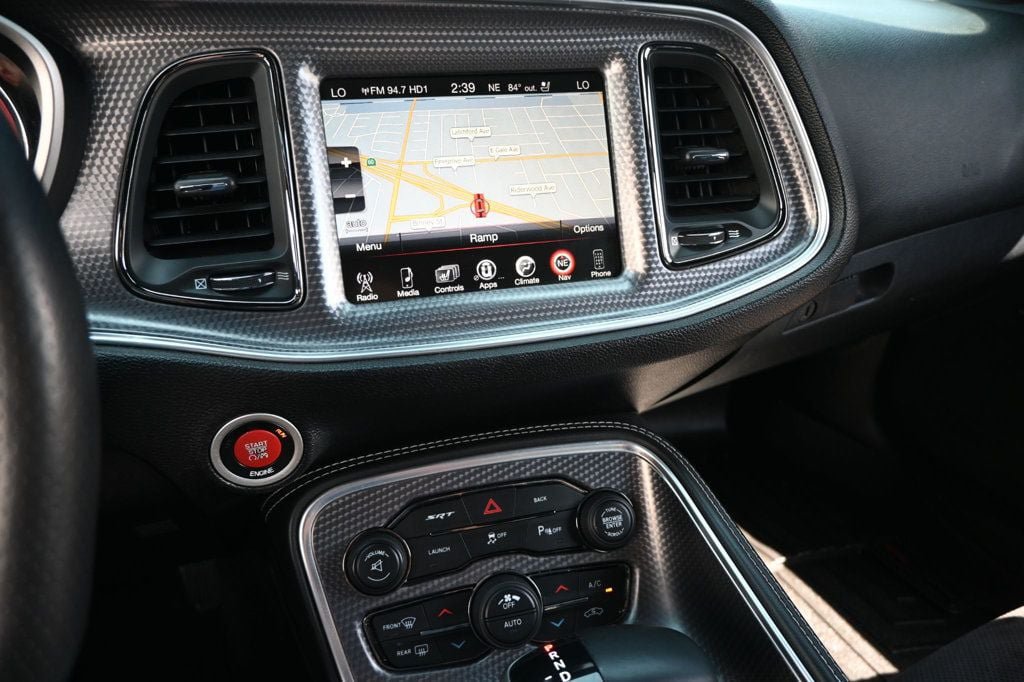 Used 2015 Dodge Challenger SRT Hellcat RWD image 12