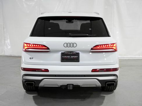 Used 2025 Audi Q7 3.0T Premium Plus AWD/4WD image 4