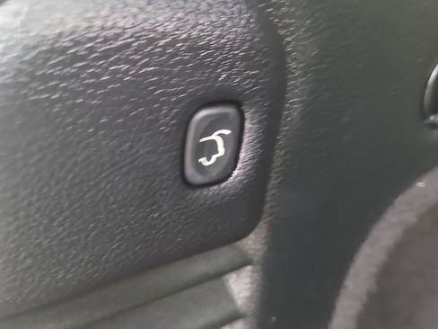 Used 2019 Jeep Grand Cherokee Altitude image 8