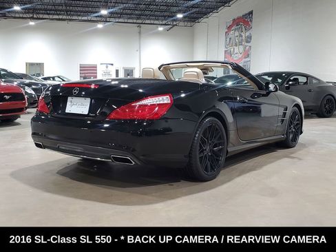 Used 2016 Mercedes-Benz SL 550 image 9