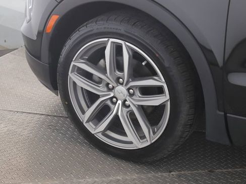 Used 2019 Cadillac XT4 Sport AWD/4WD image 13