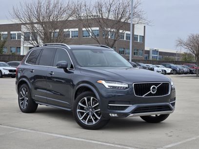 Used 2017 Volvo XC90 T6 Momentum w/ Vision Package