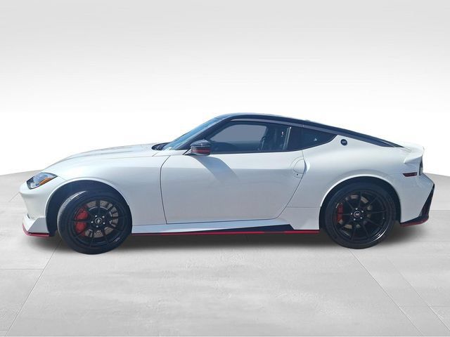 New 2027 Nissan Z NISMO w/ Essentials Package (NISMO) RWD image 4