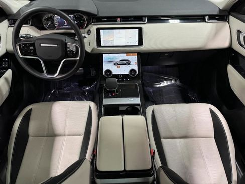 Used 2023 Land Rover Range Rover Velar R-Dynamic S image 11