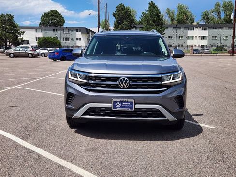 Certified 2023 Volkswagen Atlas SEL AWD/4WD image 2