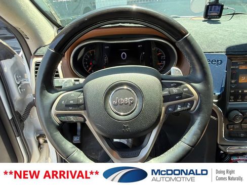 Used 2016 Jeep Grand Cherokee Summit w/ Platinum Series Group AWD/4WD image 4