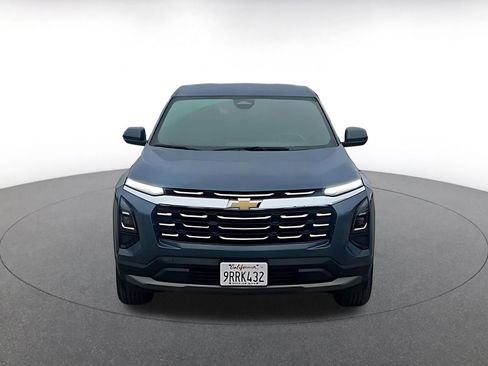 Used 2025 Chevrolet Equinox LT image 4