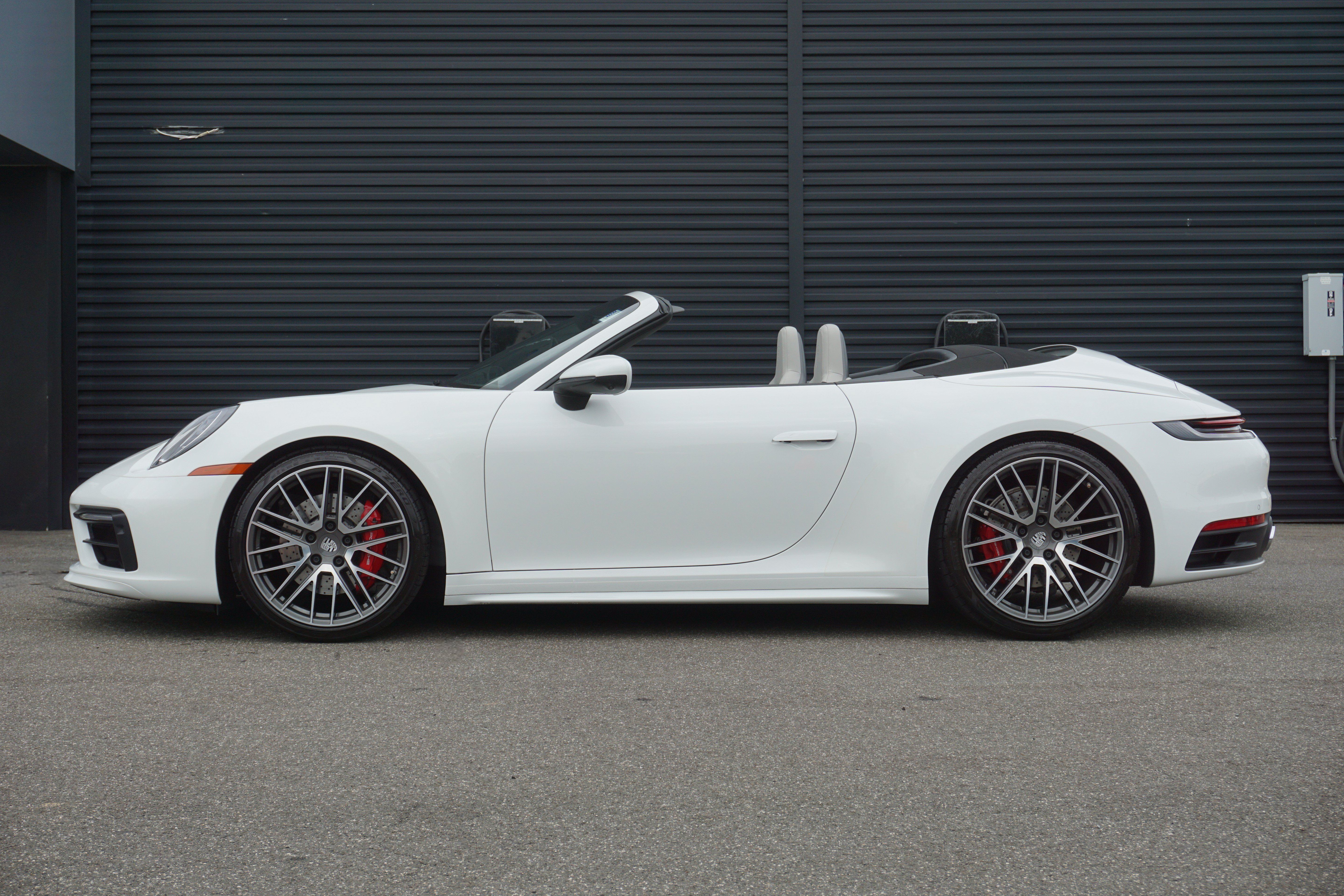 Certified 2022 Porsche 911 Carrera S RWD image 2