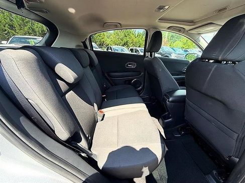 Used 2022 Honda HR-V EX image 21