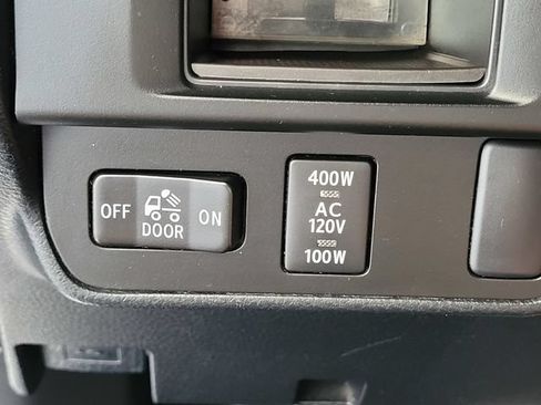 Used 2016 Toyota Tacoma TRD Sport RWD image 13