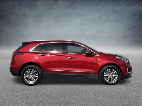 Used 2021 Cadillac XT5 Premium Luxury image 2