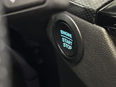 Used 2025 Ford Escape ST-Line AWD/4WD image 27