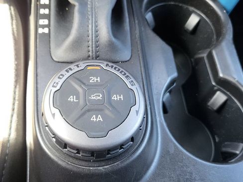 Used 2023 Ford Bronco Wildtrak AWD/4WD image 40