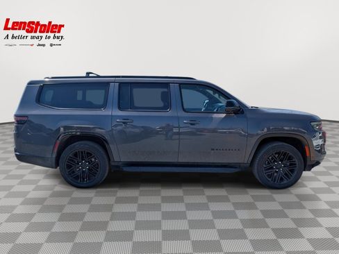Used 2024 Jeep Wagoneer L Series II w/ Convenience Group I image 6