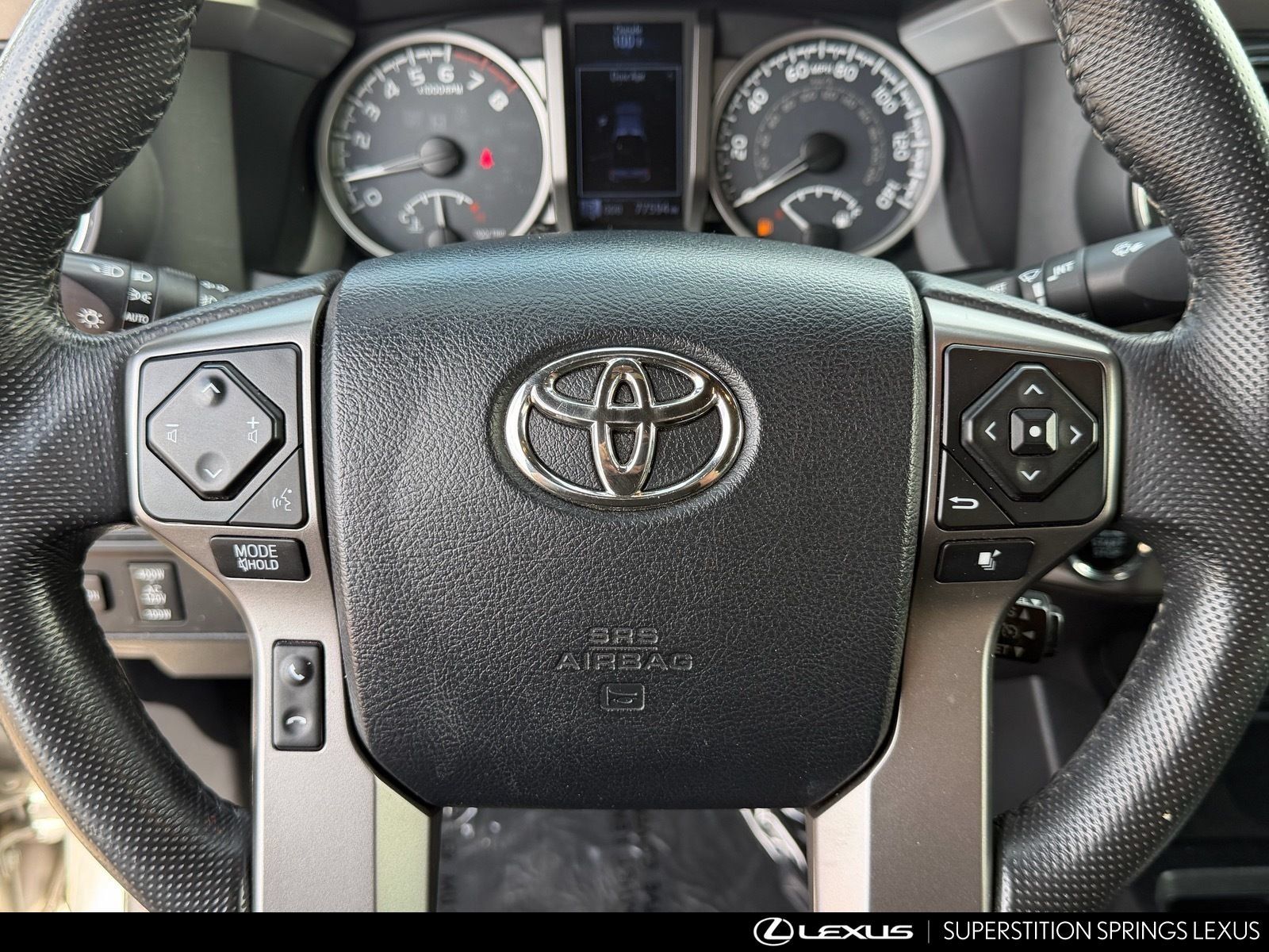 Used 2016 Toyota Tacoma Limited w/ Towing Package AWD/4WD image 33