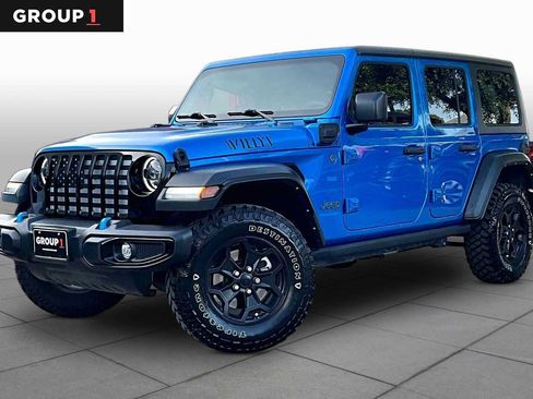 Used 2023 Jeep Wrangler Unlimited w/ Convenience Group AWD/4WD image 1