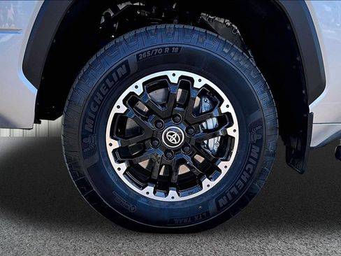Used 2026 Toyota Tundra SR5 w/ TRD Off-Road Package AWD/4WD image 29