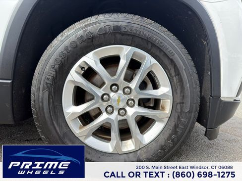Used 2018 Chevrolet Traverse LT AWD/4WD image 30