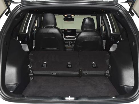 Used 2025 Jeep Compass Limited AWD/4WD image 32