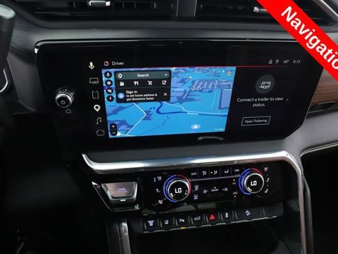 Used 2026 GMC Sierra 2500 Denali Ultimate w/ LPO, GMC Protection Package AWD/4WD image 5